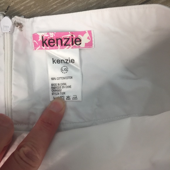 Kenzie white cotton pleated A line skirt - Picture 2 of 5